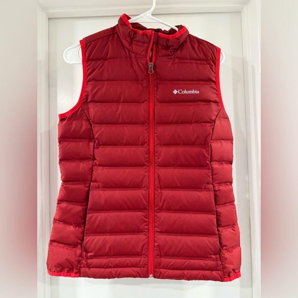 Columbia Red Puffer Vest women’s size S